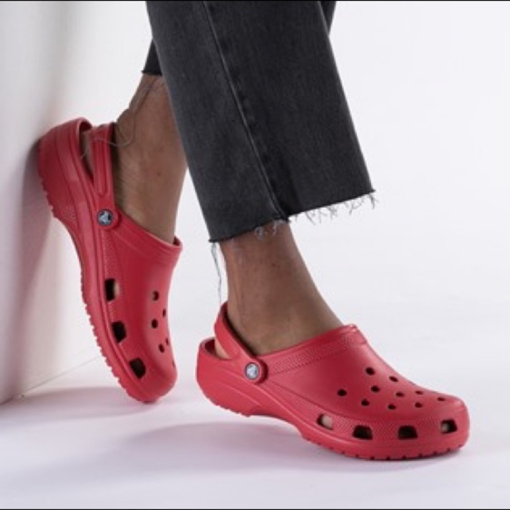 Red Crocs, Size 9W / 7M